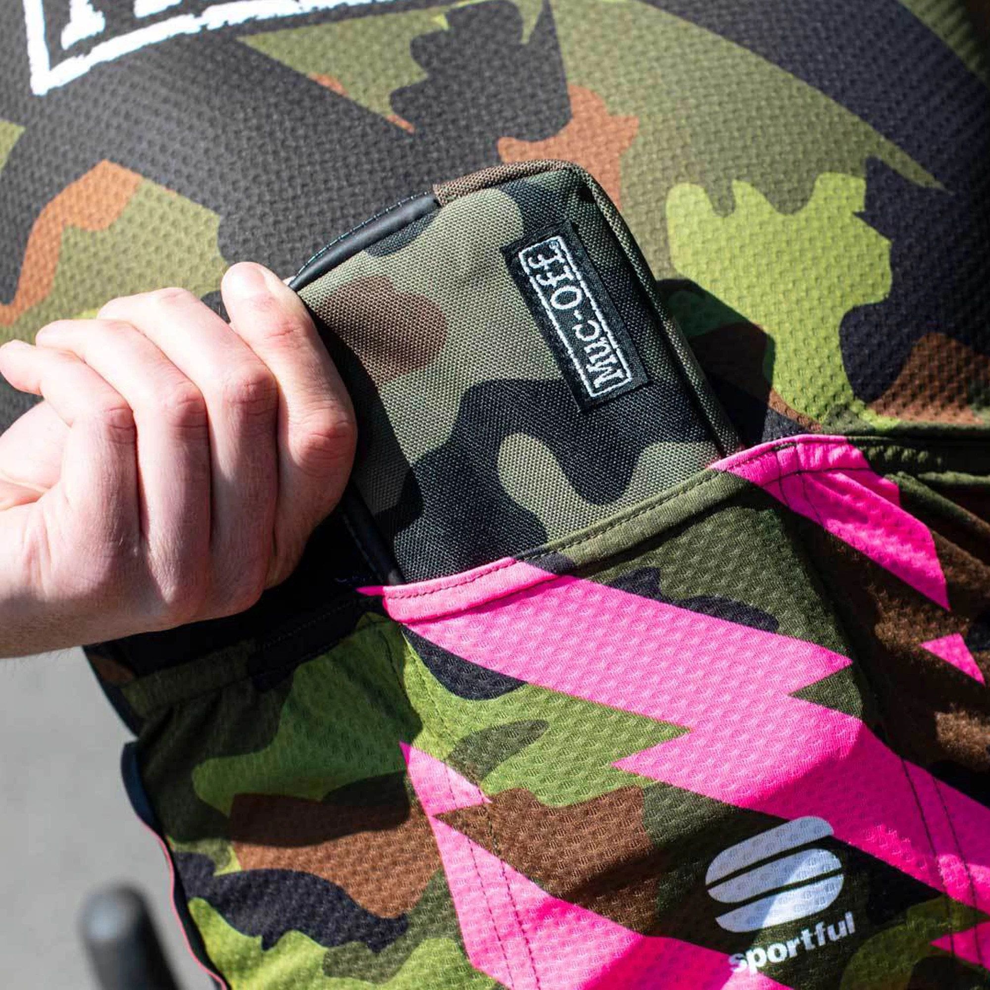 Muc-Off Essentials Case 8 Muc-Off Essentials Case - Image 6