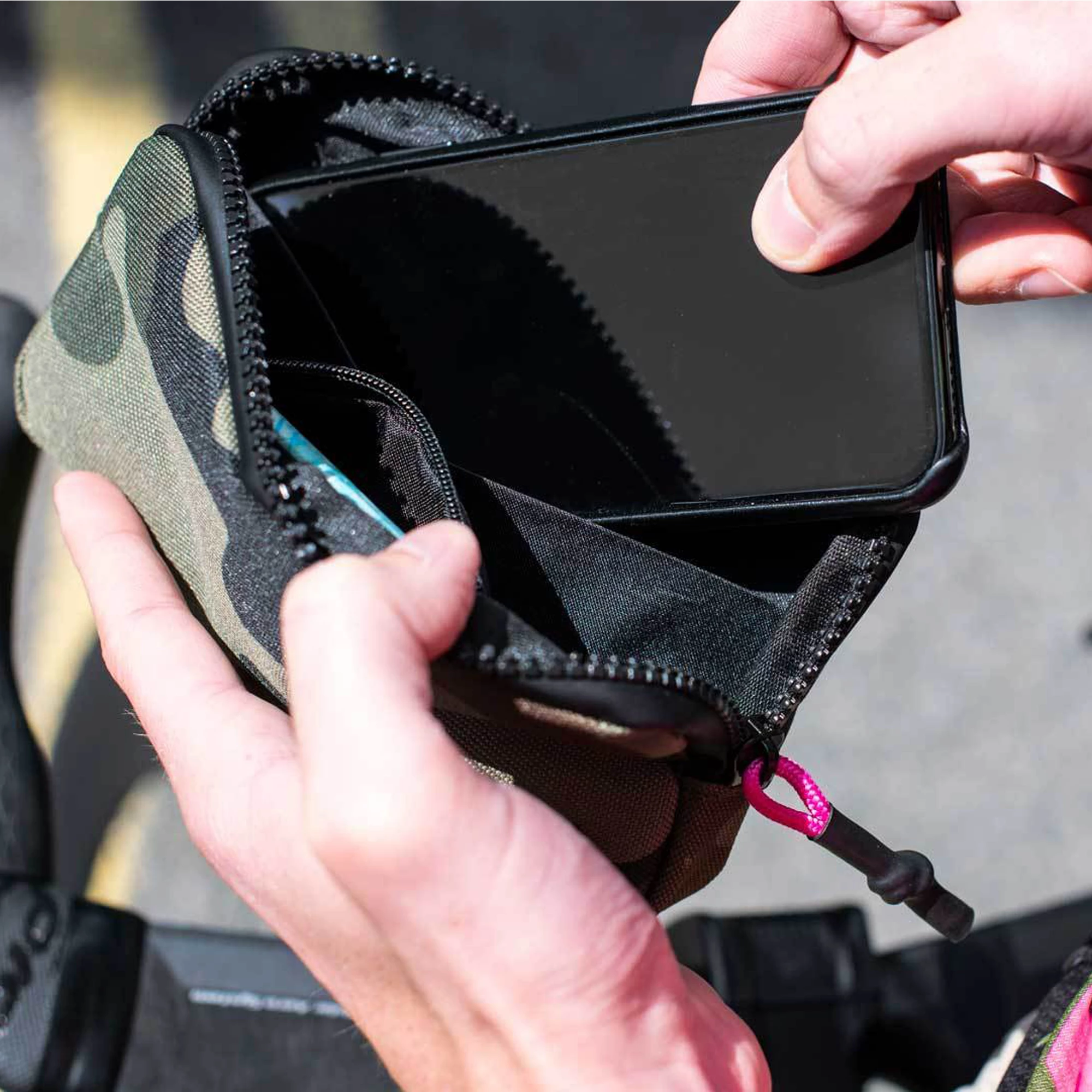 Muc-Off Essentials Case 9 Muc-Off Essentials Case - Image 7