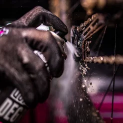 Muc-Off High Pressure Quick Drying Degreaser 750ml -On Running Sales Shop Muc Off High Pressure Quick Drying Degreaser No Colour 2