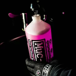 Muc-Off Nano Tech Bike Cleaner Concentrate 1 Litre -On Running Sales Shop Muc Off Nano Tech Bike Cleaner Concentrate 1 Litre 2