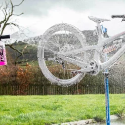 Muc-Off Pressure Washer Bundle -On Running Sales Shop Muc Off Pressure Washer Bundle 9