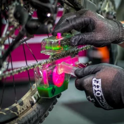 Muc-Off X-3 Dirty Chain Cleaner Machine -On Running Sales Shop Muc Off X 3 Dirty Chain Cleaner Machine 3