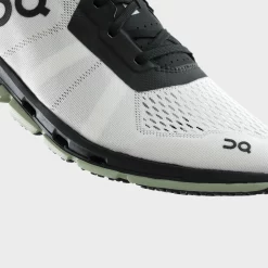 On Running Cloudflash Running Shoes -On Running Sales Shop On Running Cloudflash Running Shoes White Black 3