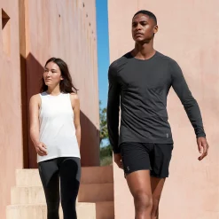 On Running Performance-T Long Sleeve Running Top 20 On Running Performance-T Long Sleeve Running Top -On Running Sales Shop On Running Performance T Long Sleeve Running Top Black 4